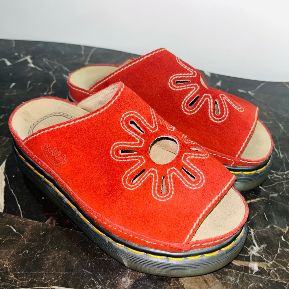 Gorgeous RARE Vintage Dr Marten Sandals Excellent Condition Size 6 womens/4 mens